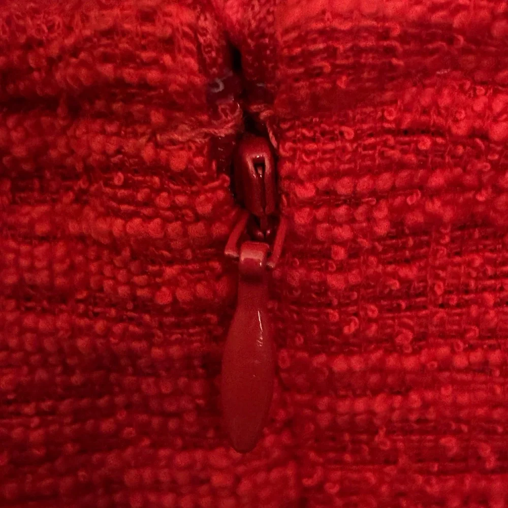 J CREW RED TOP - Picture 6 of 6